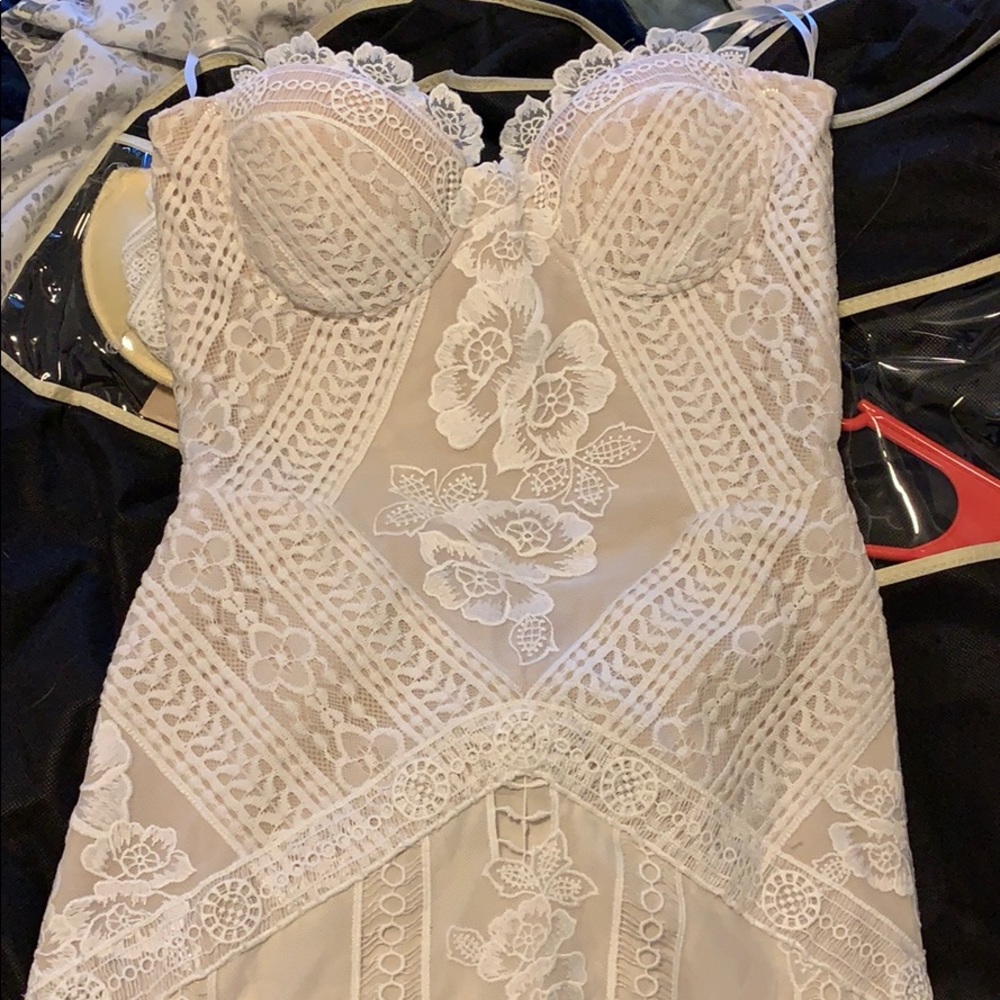 Rue De Seine Fox wedding gown - Picture 9 of 11